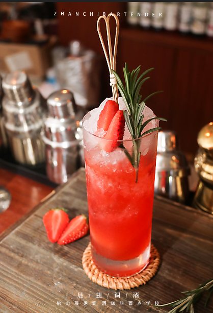 英式調酒師與花式調酒師工資誰高？